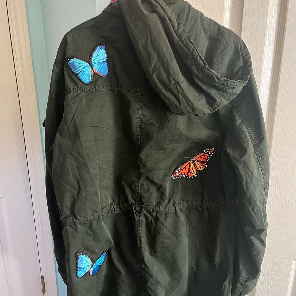 Butterfly jacket